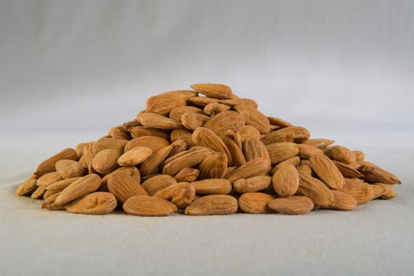 Natural Tatlı Badem İçi